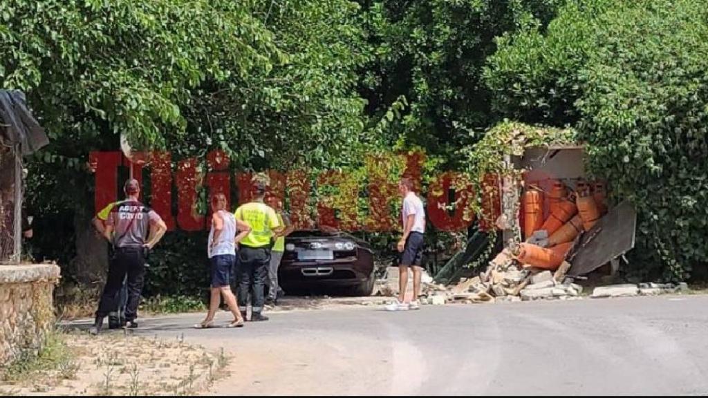 رونالدو يتعهد بدفع تعويض لصاحب منزل في إسبانيا بعد اصطدام  سيارته الشهيرة بوجاتي فيرون…