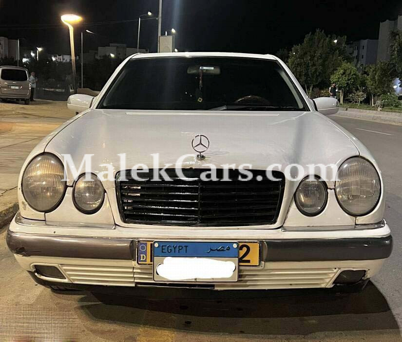 مرسيدس E 240 1999 للبيع